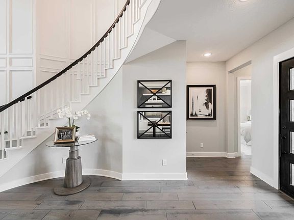 Representative Only Snyder Model Plan Foyer