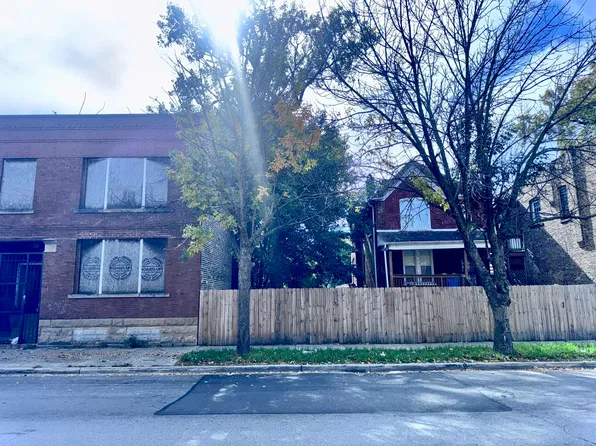 367 E 69th St, Chicago, IL 60637