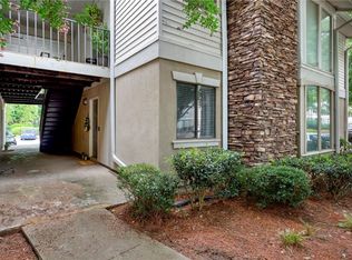 9003 Wingate Way, Sandy Springs, GA 30350