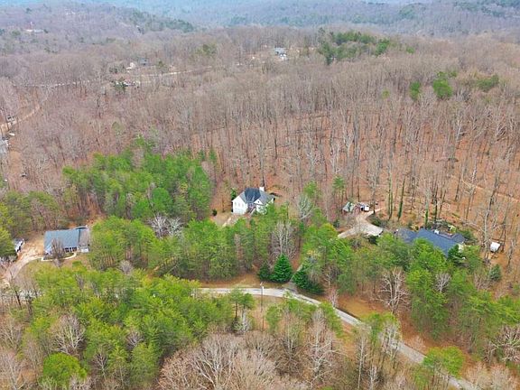 5th image of 158 Ridge Ln