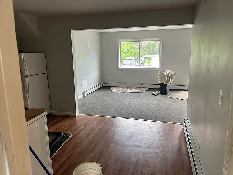 380 Main St #1 — Photo 6