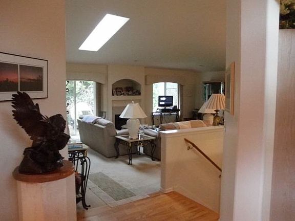 3rd image of 14822 137th Ln NE