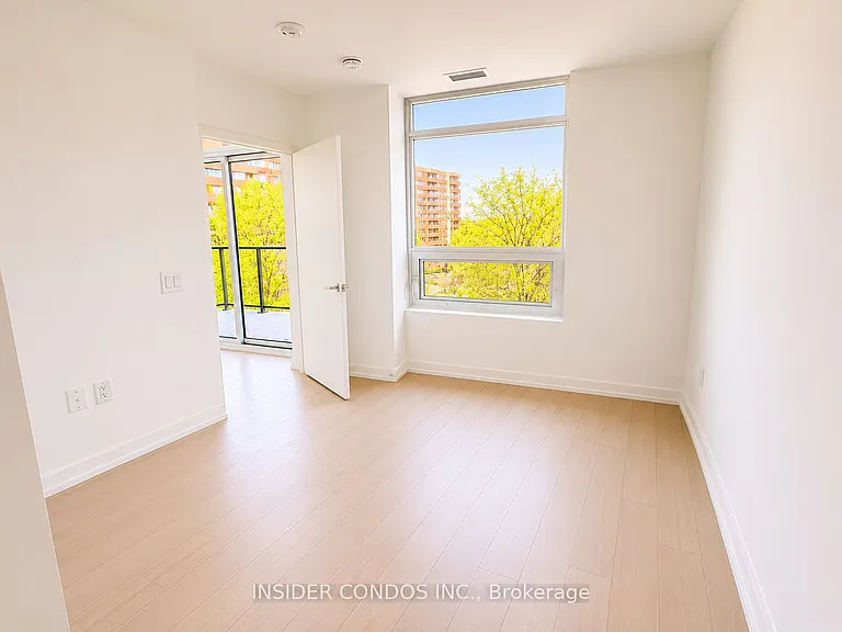 4010 Eglinton Ave W #602 — Photo 9