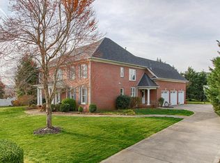 1835 Bellamy Oaks Dr, Knoxville, TN 37922