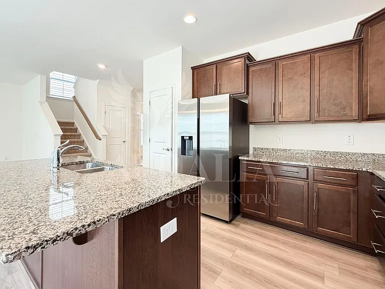 563 Whitley Ridge Dr — Photo 12