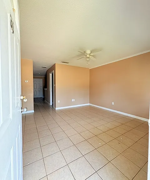 7770 County Road 2193 — Photo 2