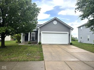 160 Rambling Rd, Greenfield, IN 46140