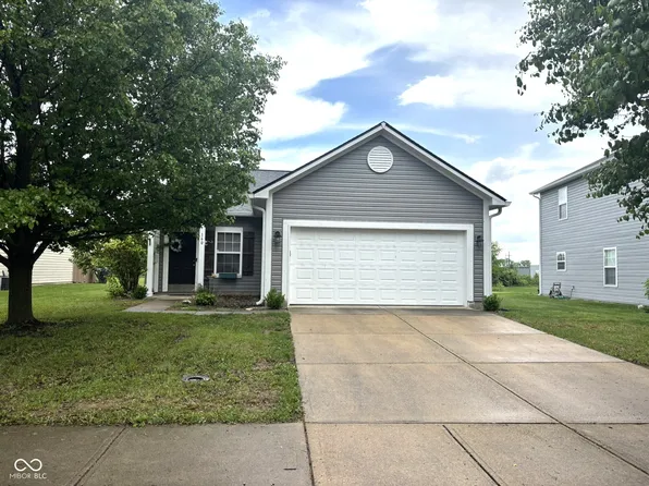 160 Rambling Rd, Greenfield, IN 46140