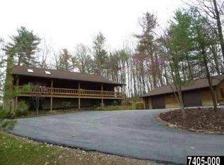 315 Bacon Rd, Red Lion, PA 17356