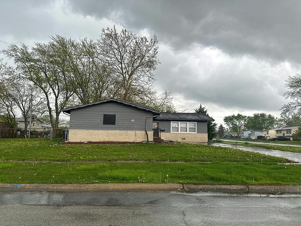 1st image of 4311 189th St
