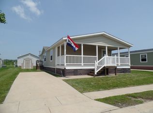 272 Mallard Dr, Sauk Village, IL