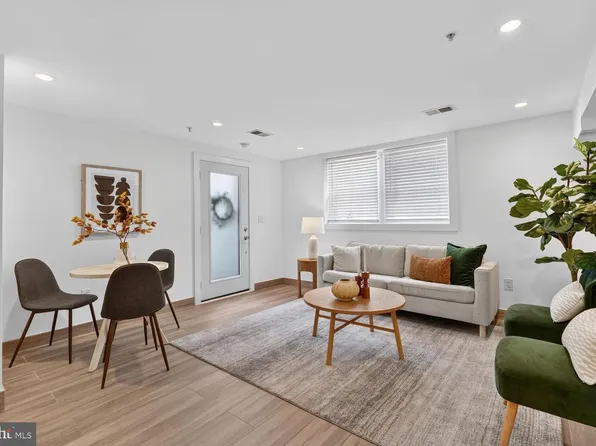 200 Hamilton St NW #6, Washington, DC 20011