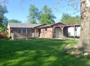 1540 SW 24th St, Topeka, KS 66611