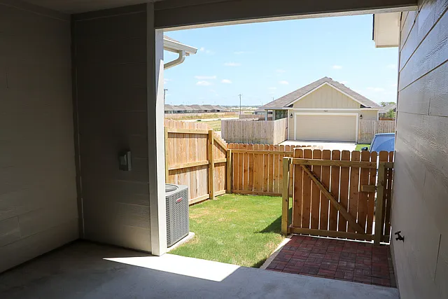 728 Westfield Blvd #728 — Photo 9