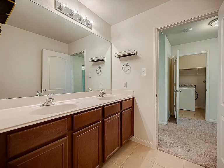 346 Apache Field Ln — Photo 26