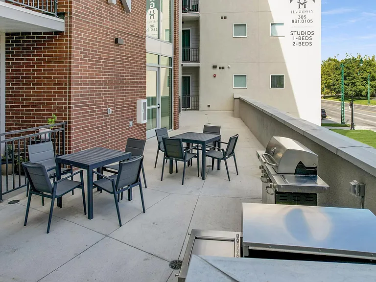 The Hardison — Photo 22