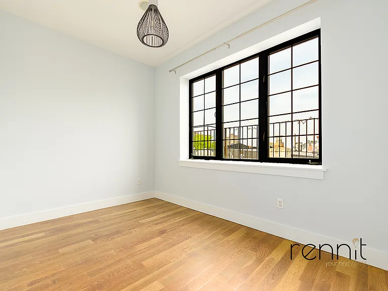 10 Locust St #8632R — Photo 2