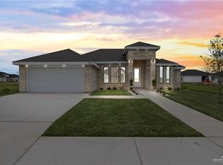 907 39th St, Alamo, TX 78516