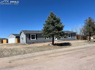 23714 Clear Spring Ln, Colorado Springs, CO 80928