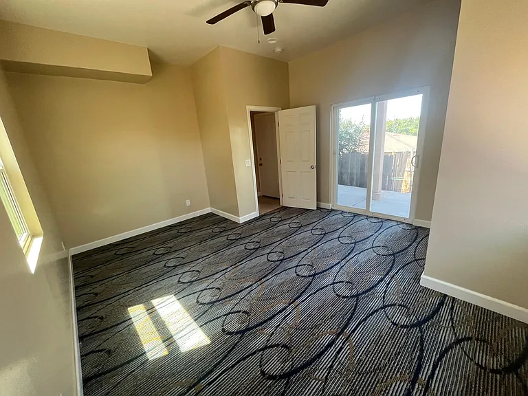 5436 Mary Lane Dr — Photo 24