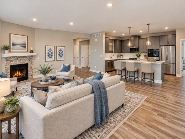 17250 Dimension Ave, Lakeville, MN 55044