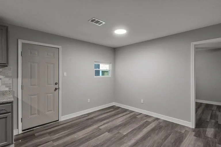 2010 E Alcy Rd #2400-202 — Photo 5