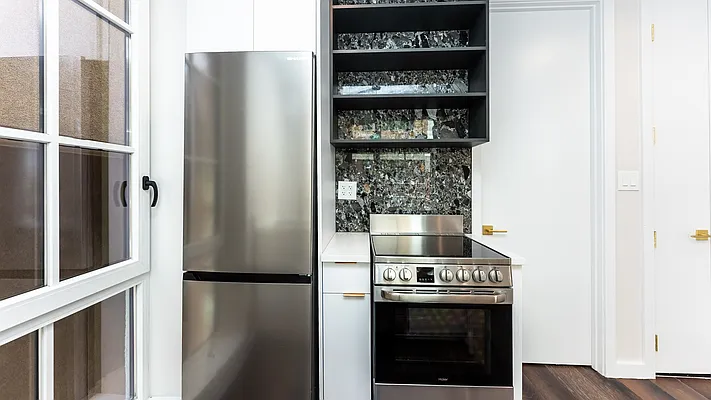 Rented by Nooklyn NYC LLC | media 16