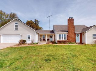 8784 State Route 121 N, Farmington, KY 42040