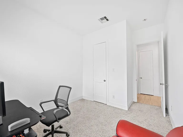 10718 Blossom River Dr — Photo 38