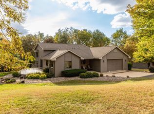 1137 Carey Ct NW, Oronoco, MN 55960