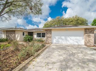 2901 Ripplewood Dr, Seffner, FL 33584