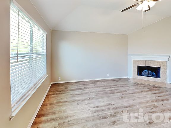2nd image of 120 Bison Meadow Dr