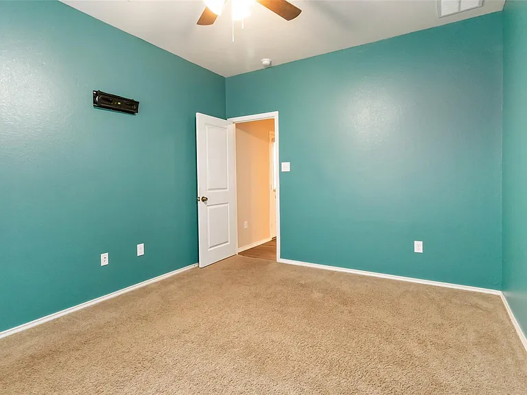2845 Wolfcreek — Photo 18