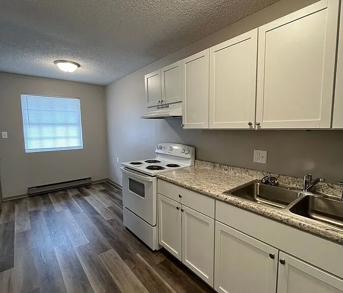 406 4th St SE #6B — Photo 7
