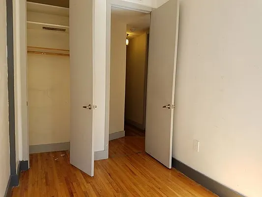 Rented by null | media 16