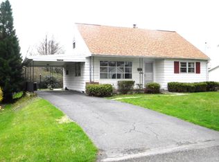 2 Center Ave, Muncy, PA 17756