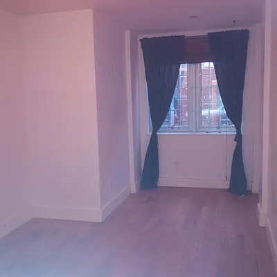 Rented by Plaza Management NY | media 58