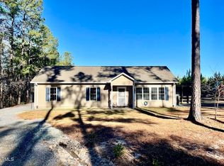 724 Calvary Church Rd, Sanford, NC 27332