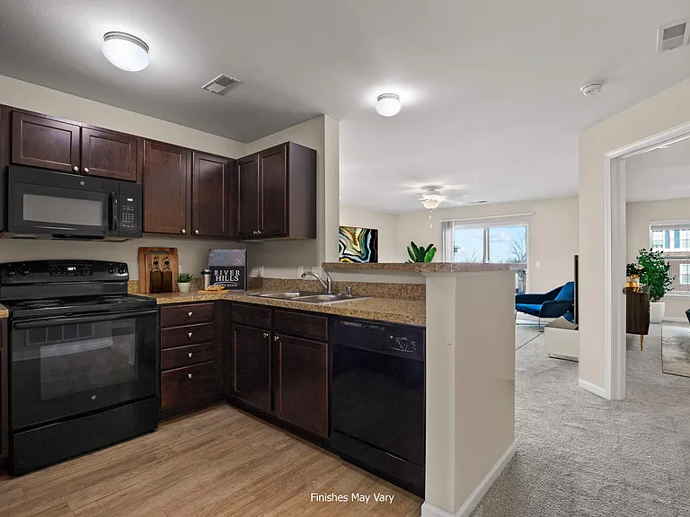 River Hills Apartments — Photo 69