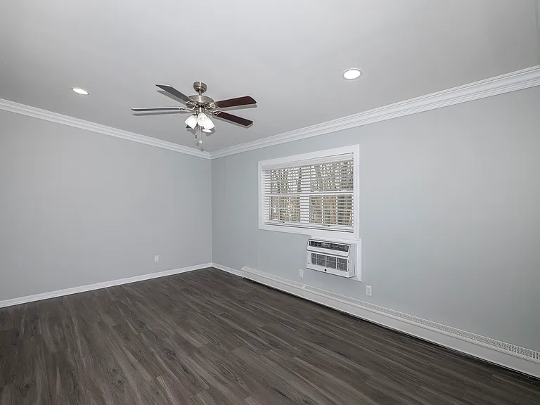 Fairfield Pines East — Photo 30