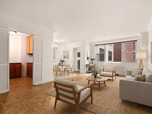 2nd image of 401 E 89th St #3CD