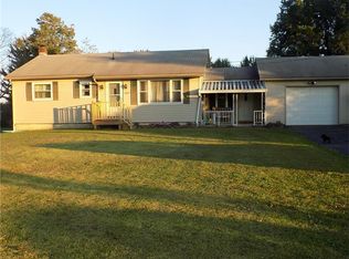 2667 Leesburg Volant Rd, Volant, PA 16156