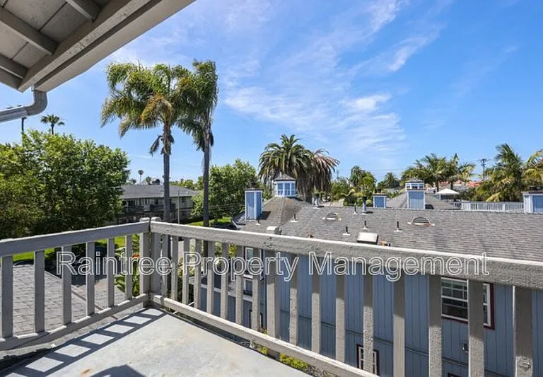 340 Walnut Ave — Photo 17