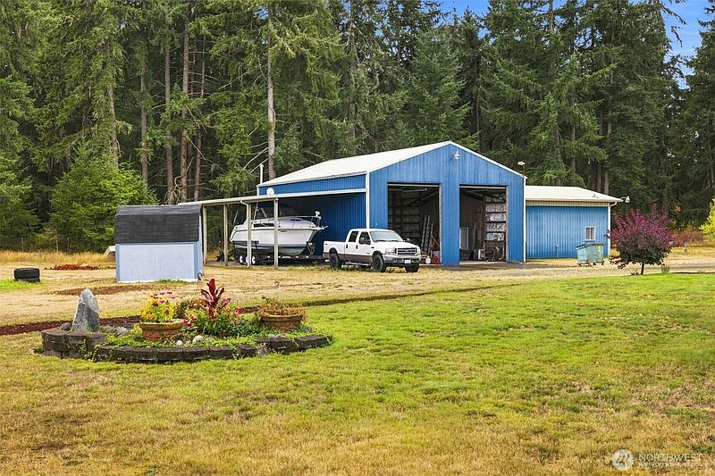 4th image of 12424 Moes Road SE