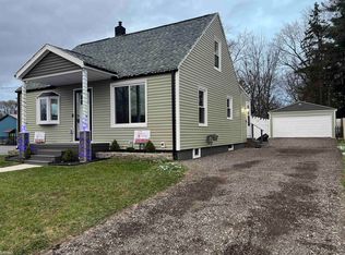 1317 Audrey St, Burton, MI 48509