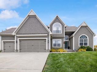 439 Spring Branch Dr, Raymore, MO 64083