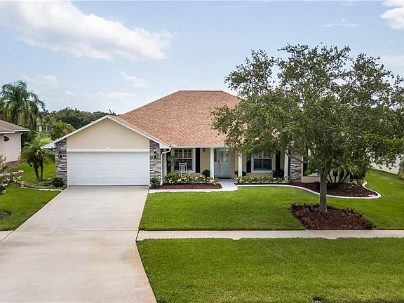 3rd image of 4816 E Lake Reserve Blvd