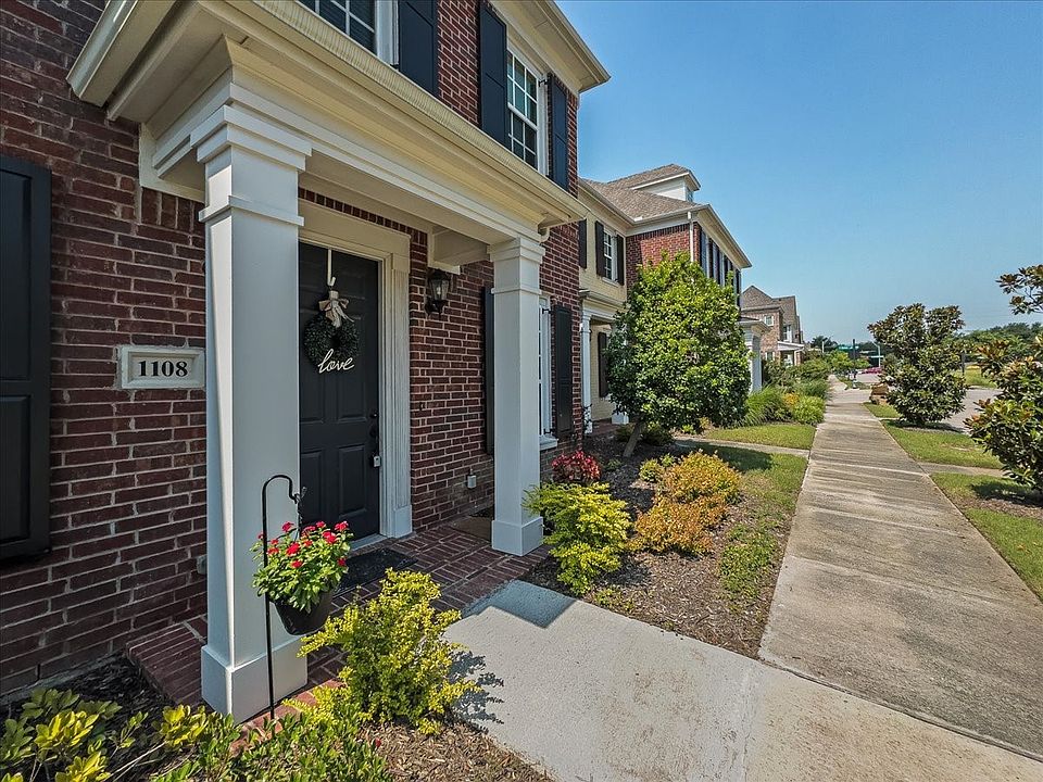 1st image of 1108 Peacock Blvd
