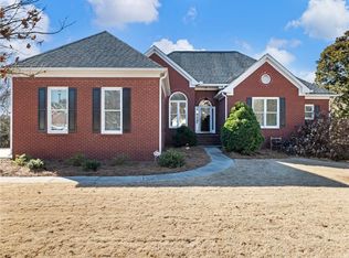 1485 Holly Manor Dr, Loganville, GA 30052