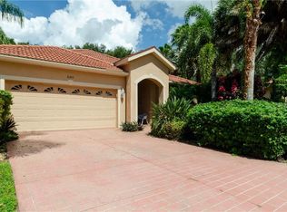 6203 Skyward Ct, Bradenton, FL 34203